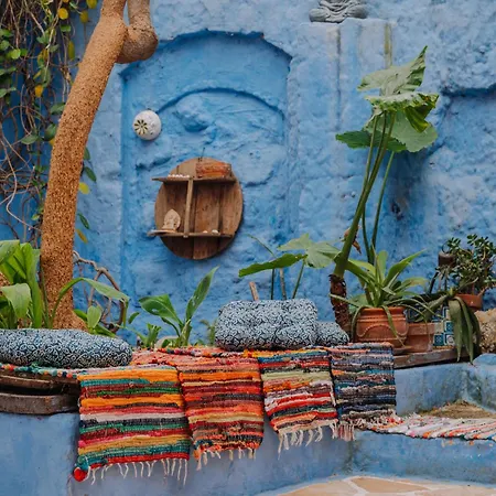 Mayelia Cozy House In The Medieval Town Vakantiehuis *
